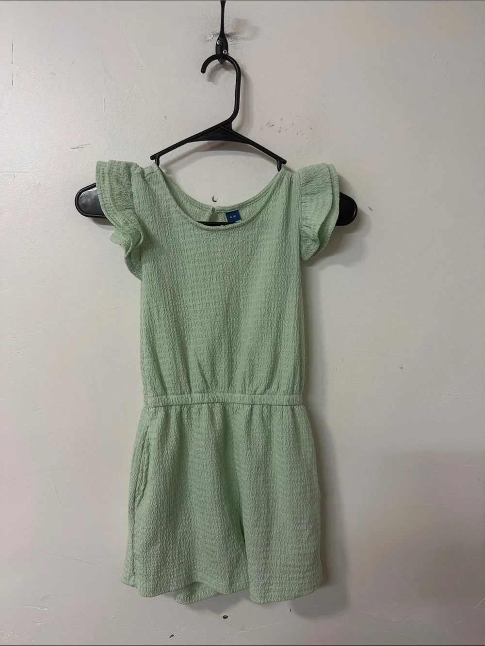 Light Green Girls' Textured Romper with Flutter Sleeves